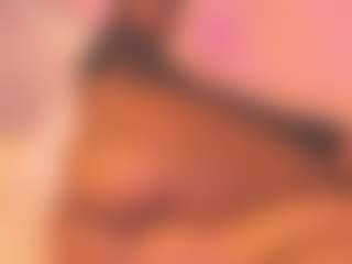 Live cam show with abigail-bolton - Squirt on CamSodaAdn
