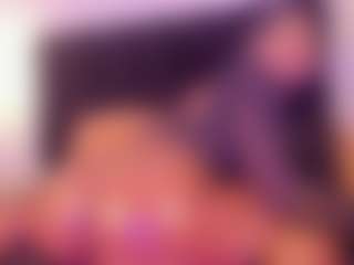 Live cam show with abigail-bolton - Squirt on CamSodaAdn