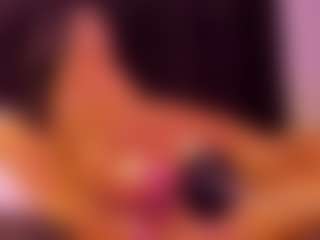 Live cam show with abigail-bolton - Big Ass on Soda Cam