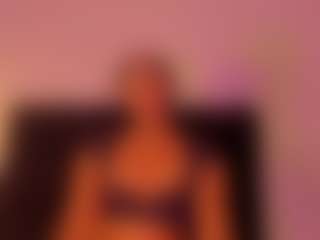 abigail-bolton's Live Sex Cam Show