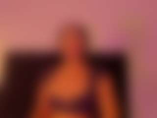 abigail-bolton's Live Sex Cam Show