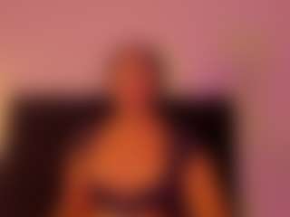 abigail-bolton's Live Sex Cam Show