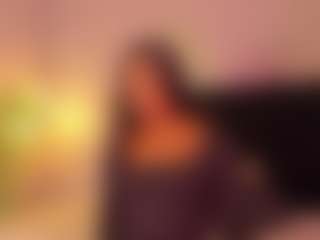 Live cam show with abigail-bolton - Oil on milfzrlive.com