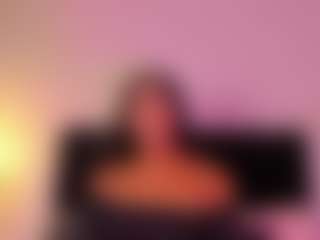 abigail-bolton's Live Sex Cam Show