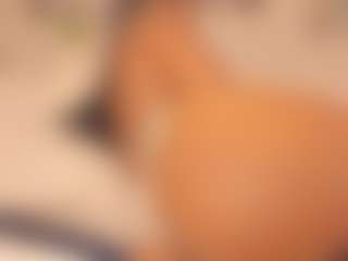 Live cam show with abigail-bolton - Spank on xxxlivecams.org