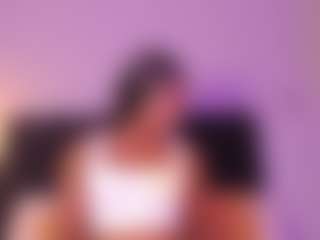 Live cam show with abigail-bolton - Double Penetration on Camsoda