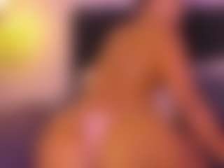 abigail-bolton's Live Sex Cam Show
