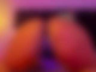 Live cam show with abigail-bolton - Athletic Dildo on Mixed Magazine Live