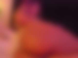 Live cam show with abigail-bolton - Double Penetration on Fit Hotties