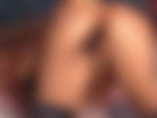 Aurora-Bitch's Live Sex Cam Show