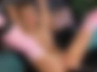 Live cam show with Aurora-Bitch - Gagging on fapnchat