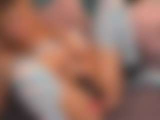Aurora-Bitch's Live Sex Cam Show
