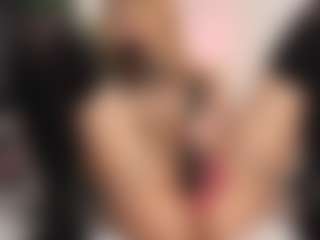 Aurora-Bitch's Live Sex Cam Show