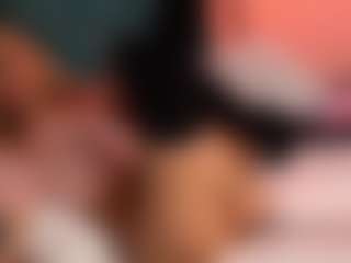 Aurora-Bitch's Live Sex Cam Show