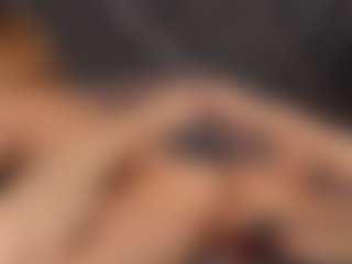Live cam show with Aurora-Bitch - Skinny Teen (18+) on liverealitysex.com