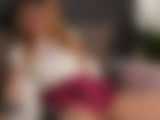 Aurora-Bitch's Live Sex Cam Show