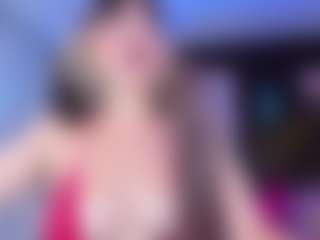 Live cam show with anna - Drinking on AdultVida.com