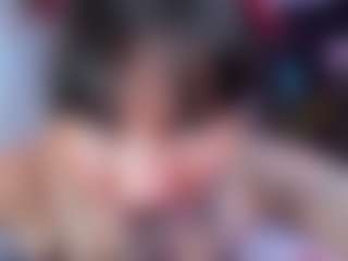 anna MILF webcam performer live streaming