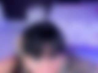 anna MILF webcam performer live streaming