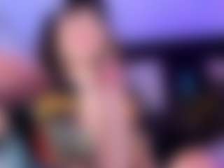 anna MILF webcam performer live streaming
