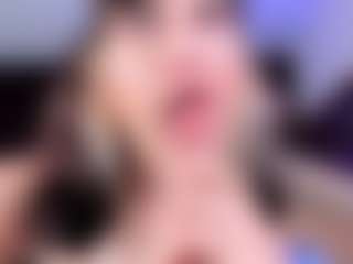 Live cam show with anna - Nipple Piercings on livesuperchat.net