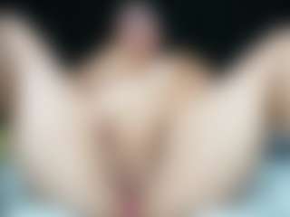 Live cam show with Natasha - MILF on TastyBlacksLive