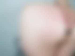 Live cam show with Natasha - Slap on StripNow