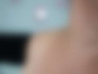 Live cam show with Natasha - Butt Plug on TeamSkeetLive