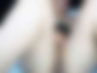 Live cam show with Natasha - Toys MILF on makecum.org