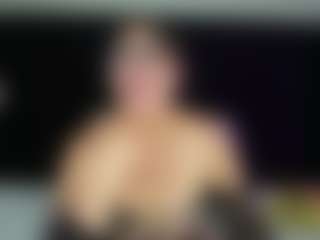 Live cam show with Natasha - Thick on live18s.com