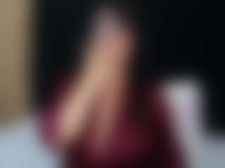 Natasha MILF webcam performer live streaming