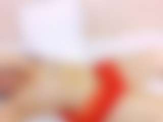 Kinky-redhead18 MILF webcam performer live streaming