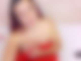 Kinky-redhead18 MILF webcam performer live streaming