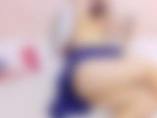 Live cam show with Kinky-redhead18 - Average on Camsoda