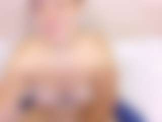Kinky-redhead18's Live Sex Cam Show