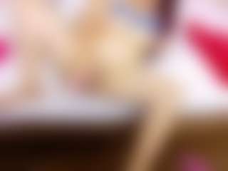 Kinky-redhead18's Live Sex Cam Show