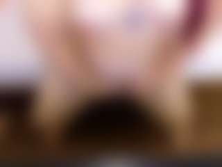 Kinky-redhead18's Live Sex Cam Show