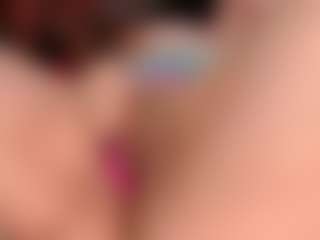 Live cam show with Krissy - Fingering on Camsoda