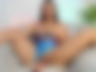 mialove229's Live Sex Cam Show