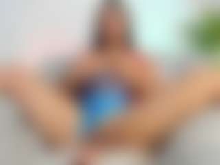 mialove229's Live Sex Cam Show