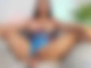 mialove229's Live Sex Cam Show