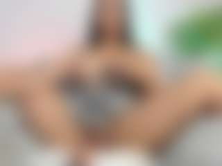 mialove229's Live Sex Cam Show