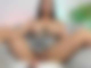 mialove229's Live Sex Cam Show
