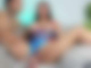 Live cam show with mialove229 - Athletic Strip on AdultVida.com