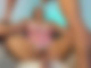 mialove229's Live Sex Cam Show