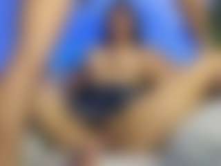 mialove229's Live Sex Cam Show