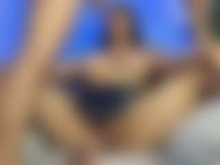 mialove229's Live Sex Cam Show