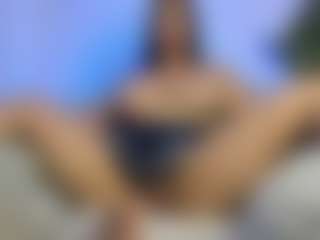 mialove229's Live Sex Cam Show