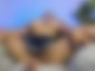 mialove229's Live Sex Cam Show