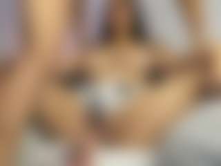 mialove229's Live Sex Cam Show